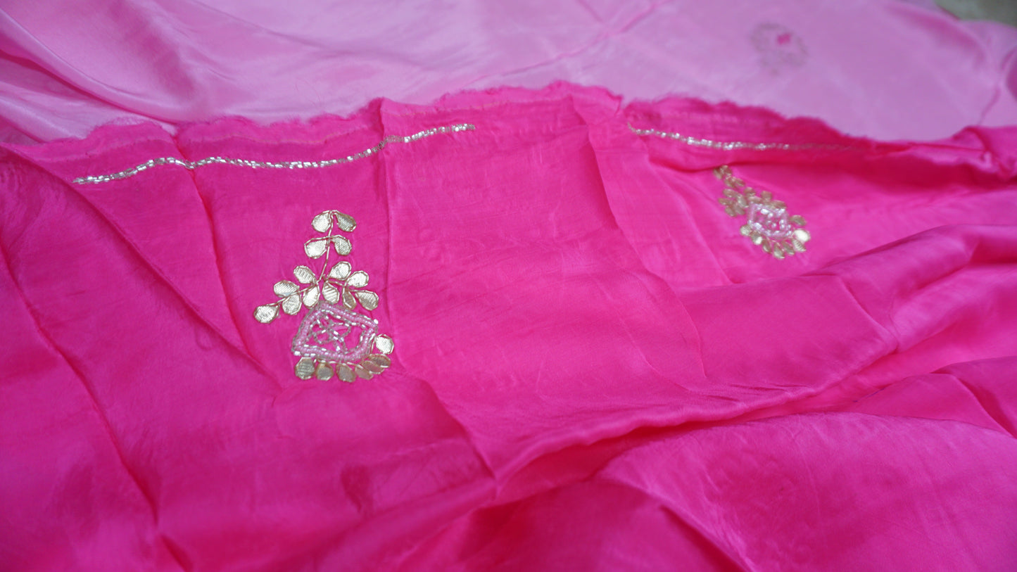 Gulaabi Saree with Cutdana and gotapatti work